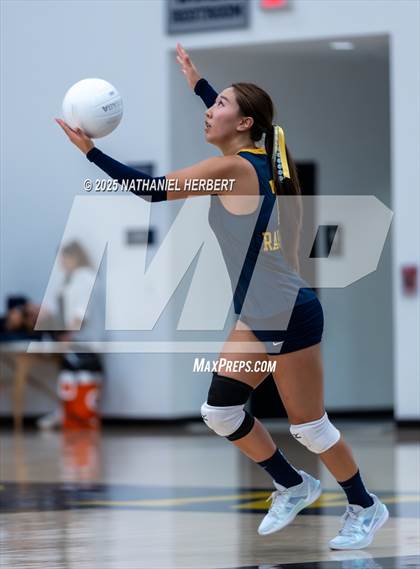 Thumbnail 3 in Troy @ Sonora photogallery.
