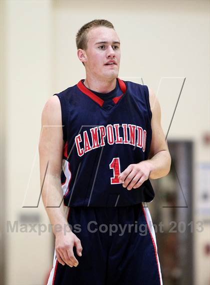 Thumbnail 3 in Sacred Heart Cathedral vs. Campolindo (CIF NorCal Regional D3 Final) photogallery.