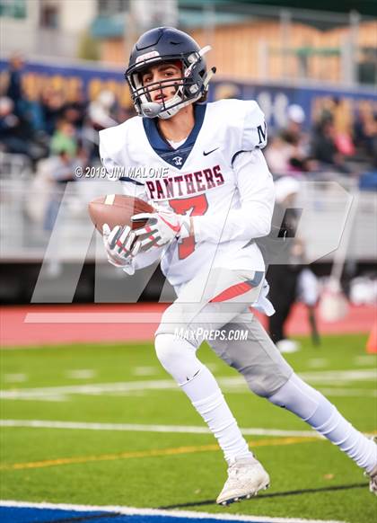 Thumbnail 3 in San Joaquin Memorial @ Serra (CIF NorCal D 1-A Regional Final) photogallery.