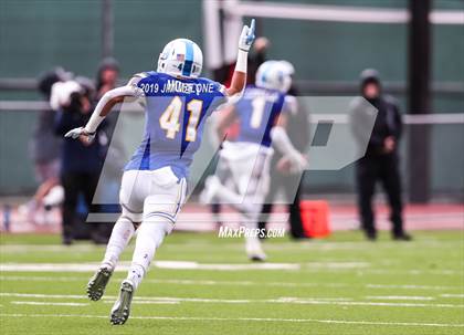 Thumbnail 3 in San Joaquin Memorial @ Serra (CIF NorCal D 1-A Regional Final) photogallery.