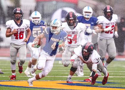 Thumbnail 1 in San Joaquin Memorial @ Serra (CIF NorCal D 1-A Regional Final) photogallery.