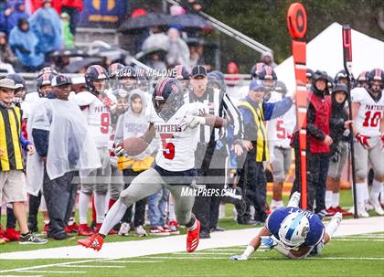 Thumbnail 1 in San Joaquin Memorial @ Serra (CIF NorCal D 1-A Regional Final) photogallery.