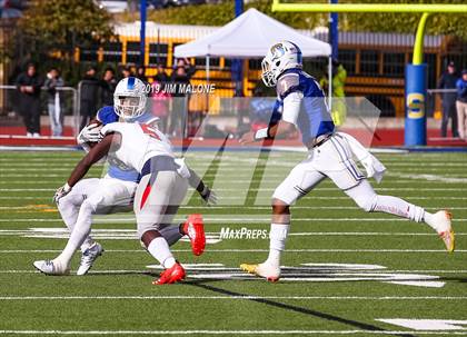 Thumbnail 3 in San Joaquin Memorial @ Serra (CIF NorCal D 1-A Regional Final) photogallery.