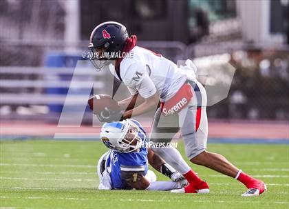 Thumbnail 3 in San Joaquin Memorial @ Serra (CIF NorCal D 1-A Regional Final) photogallery.