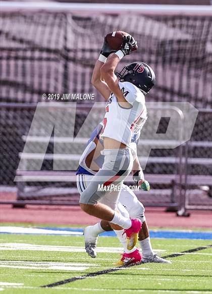 Thumbnail 3 in San Joaquin Memorial @ Serra (CIF NorCal D 1-A Regional Final) photogallery.