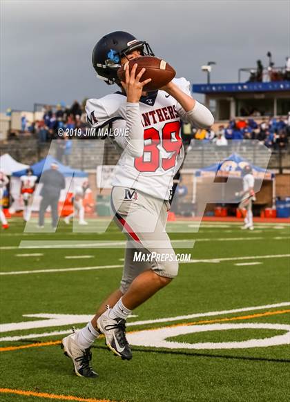 Thumbnail 3 in San Joaquin Memorial @ Serra (CIF NorCal D 1-A Regional Final) photogallery.
