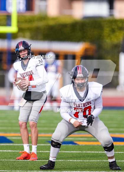Thumbnail 2 in San Joaquin Memorial @ Serra (CIF NorCal D 1-A Regional Final) photogallery.