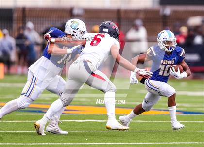 Thumbnail 3 in San Joaquin Memorial @ Serra (CIF NorCal D 1-A Regional Final) photogallery.