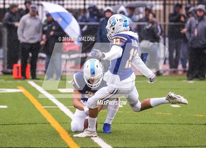 Thumbnail 2 in San Joaquin Memorial @ Serra (CIF NorCal D 1-A Regional Final) photogallery.