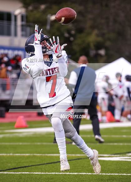 Thumbnail 2 in San Joaquin Memorial @ Serra (CIF NorCal D 1-A Regional Final) photogallery.