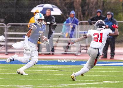 Thumbnail 3 in San Joaquin Memorial @ Serra (CIF NorCal D 1-A Regional Final) photogallery.