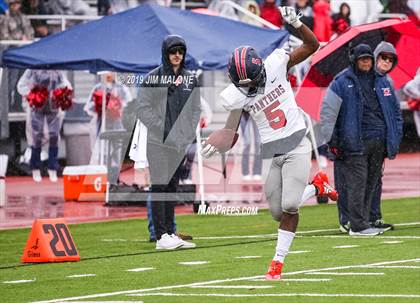 Thumbnail 2 in San Joaquin Memorial @ Serra (CIF NorCal D 1-A Regional Final) photogallery.