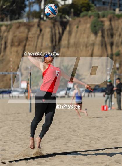 Thumbnail 1 in Louisville @ Harvard-Westlake photogallery.