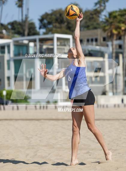 Thumbnail 1 in Louisville @ Harvard-Westlake photogallery.