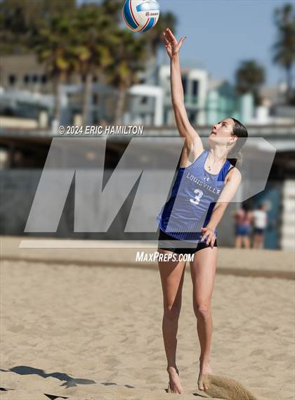 Thumbnail 1 in Louisville @ Harvard-Westlake photogallery.