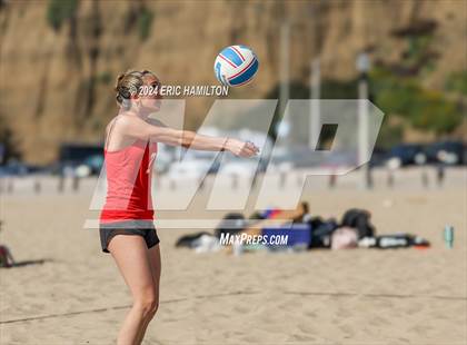 Thumbnail 1 in Louisville @ Harvard-Westlake photogallery.