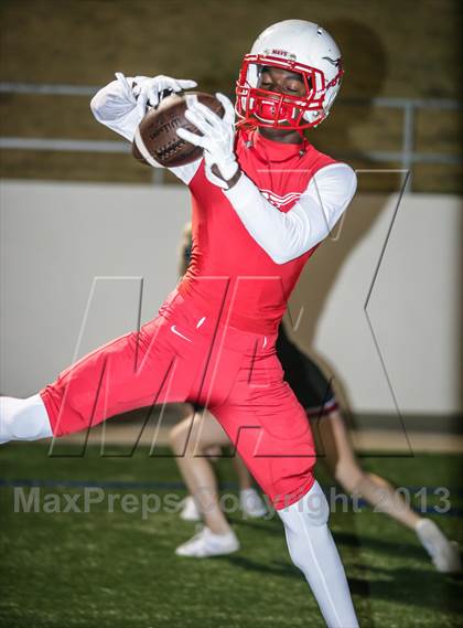Thumbnail 3 in Marshall Vs Wylie (UIL 4A Bi-District Playoff) photogallery.