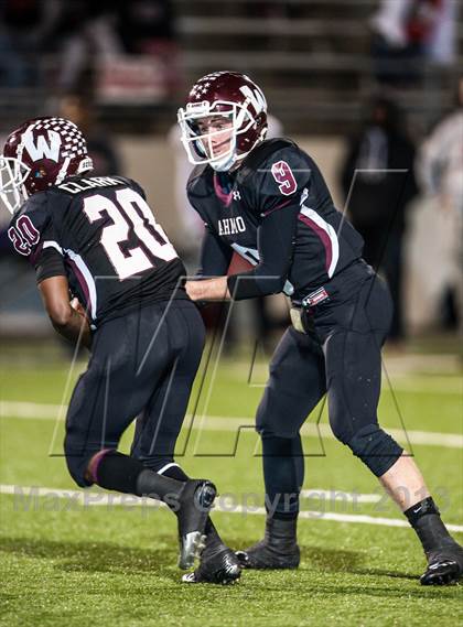 Thumbnail 3 in Marshall Vs Wylie (UIL 4A Bi-District Playoff) photogallery.