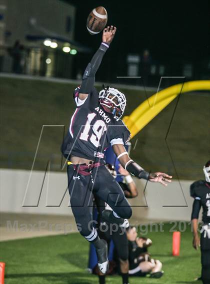 Thumbnail 3 in Marshall Vs Wylie (UIL 4A Bi-District Playoff) photogallery.