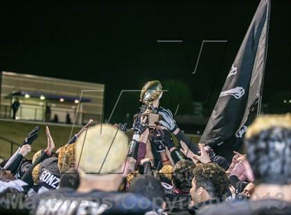 Thumbnail 2 in Marshall Vs Wylie (UIL 4A Bi-District Playoff) photogallery.