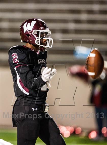 Thumbnail 3 in Marshall Vs Wylie (UIL 4A Bi-District Playoff) photogallery.