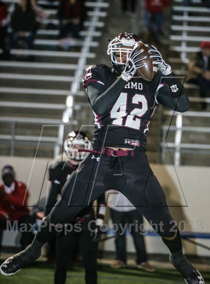 Thumbnail 1 in Marshall Vs Wylie (UIL 4A Bi-District Playoff) photogallery.