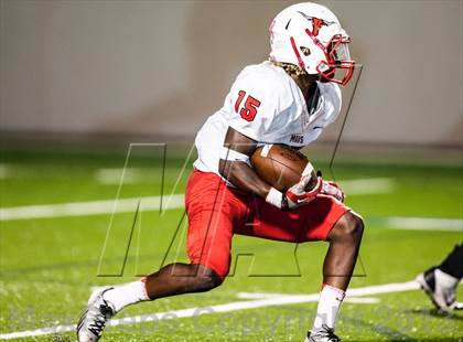 Thumbnail 3 in Marshall Vs Wylie (UIL 4A Bi-District Playoff) photogallery.