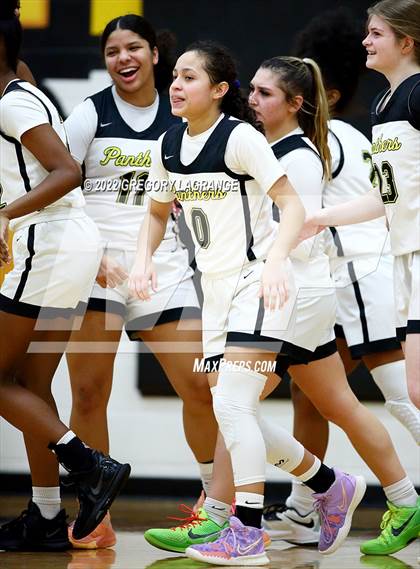 Thumbnail 2 in Keller vs Fossil Ridge photogallery.