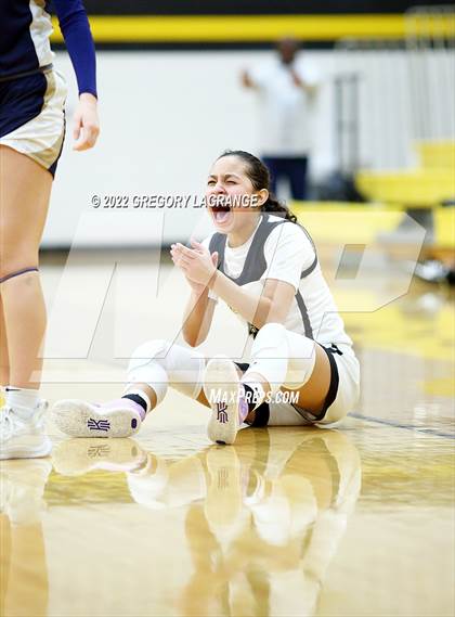 Thumbnail 2 in Keller vs Fossil Ridge photogallery.