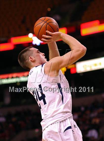 Thumbnail 1 in Lawrence vs St. John's Prep (MIAA Division 1 North Final) photogallery.