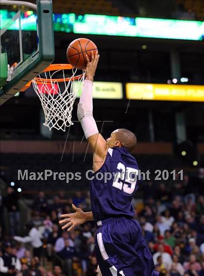 Thumbnail 2 in Lawrence vs St. John's Prep (MIAA Division 1 North Final) photogallery.