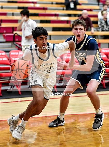 Thumbnail 1 in San Juan Hills vs. Dos Pueblos (Nike Extravaganza) photogallery.