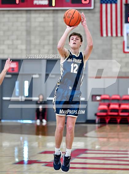 Thumbnail 3 in San Juan Hills vs. Dos Pueblos (Nike Extravaganza) photogallery.