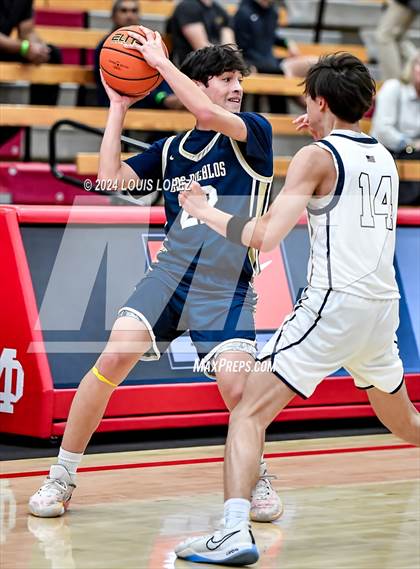 Thumbnail 3 in San Juan Hills vs. Dos Pueblos (Nike Extravaganza) photogallery.