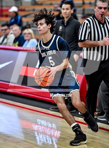 Thumbnail 1 in San Juan Hills vs. Dos Pueblos (Nike Extravaganza) photogallery.