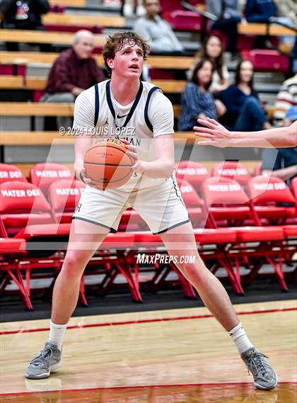 Thumbnail 3 in San Juan Hills vs. Dos Pueblos (Nike Extravaganza) photogallery.