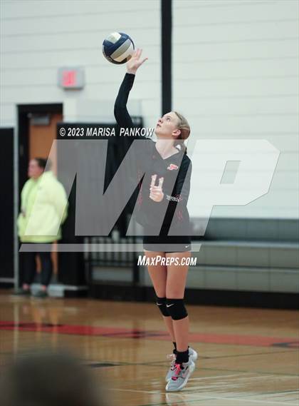 Thumbnail 1 in Bishop Grimes vs Phoenix photogallery.