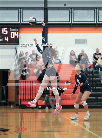 Thumbnail 2 in Bishop Grimes vs Phoenix photogallery.