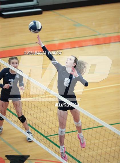 Thumbnail 1 in Bishop Grimes vs Phoenix photogallery.