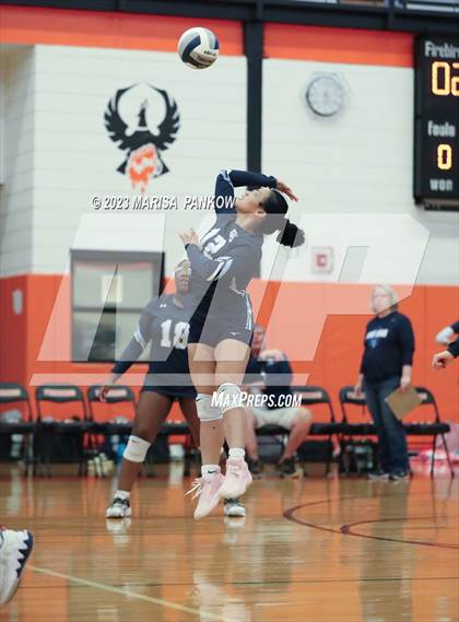 Thumbnail 3 in Bishop Grimes vs Phoenix photogallery.