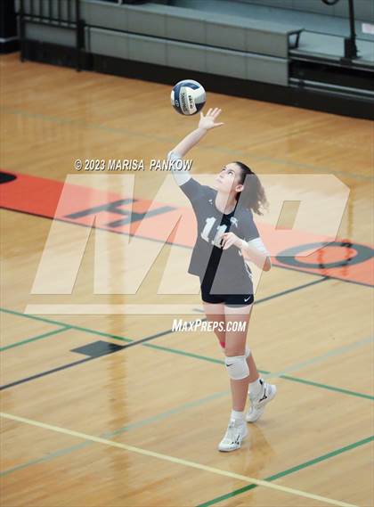 Thumbnail 2 in Bishop Grimes vs Phoenix photogallery.