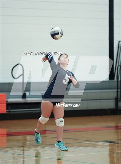 Thumbnail 2 in Bishop Grimes vs Phoenix photogallery.