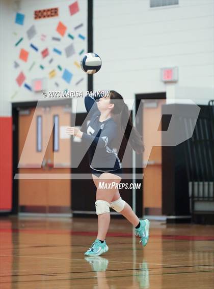 Thumbnail 2 in Bishop Grimes vs Phoenix photogallery.