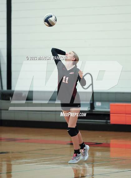 Thumbnail 2 in Bishop Grimes vs Phoenix photogallery.