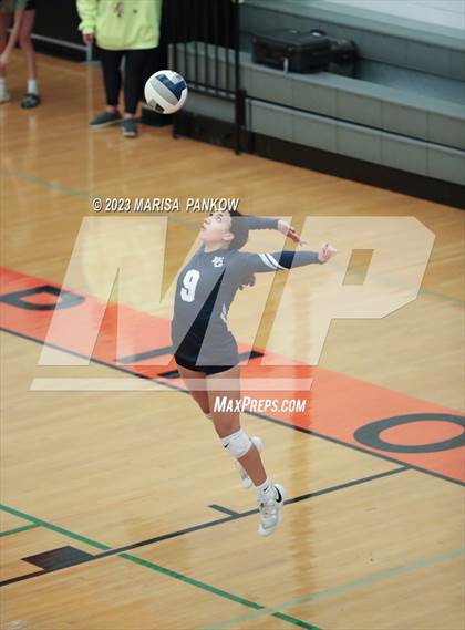 Thumbnail 1 in Bishop Grimes vs Phoenix photogallery.
