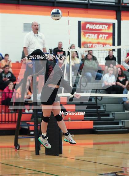 Thumbnail 1 in Bishop Grimes vs Phoenix photogallery.