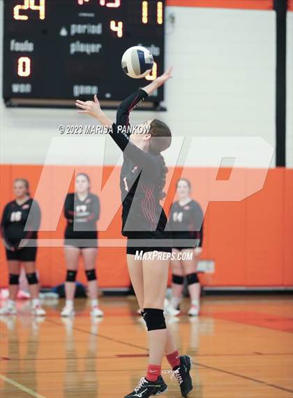 Thumbnail 3 in Bishop Grimes vs Phoenix photogallery.