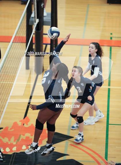 Thumbnail 1 in Bishop Grimes vs Phoenix photogallery.
