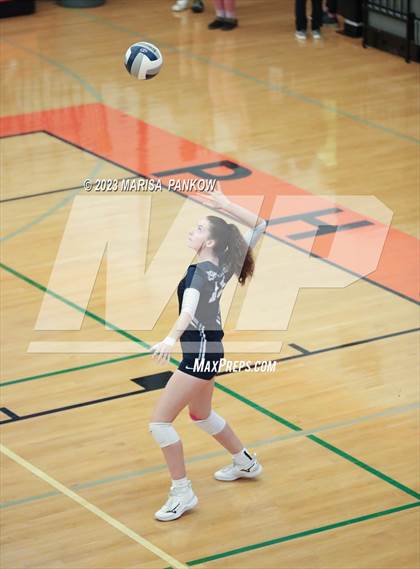 Thumbnail 3 in Bishop Grimes vs Phoenix photogallery.