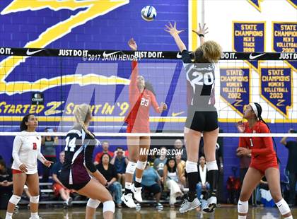Thumbnail 1 in Assumption vs. Redondo Union (Durango Fall Classic Championship) photogallery.